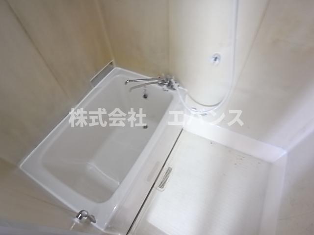 バス・シャワールーム　お風呂です