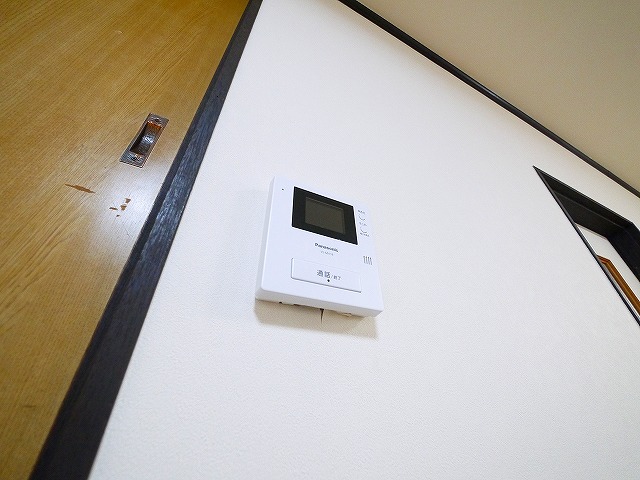 その他設備　お顔が見えるモニター付きインターホンで安心。