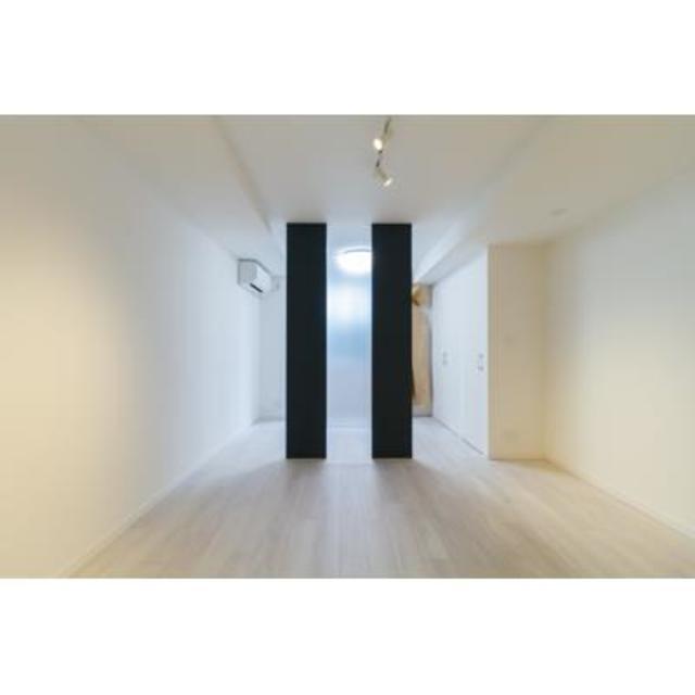居室・リビング　写真は同タイプ住戸です。
