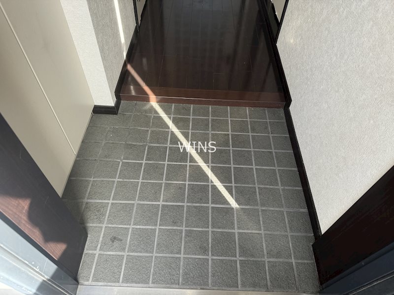 玄関　別部屋参考写真です