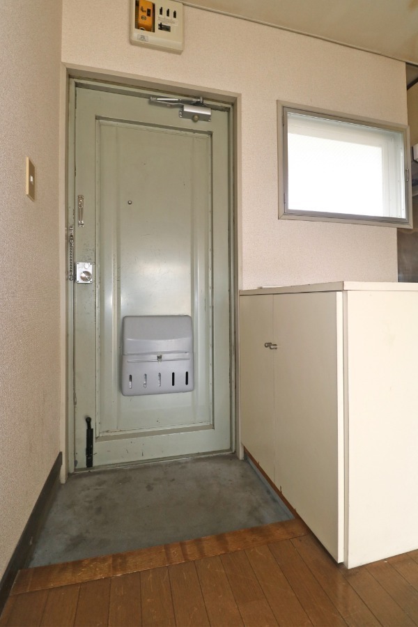 玄関　玄関