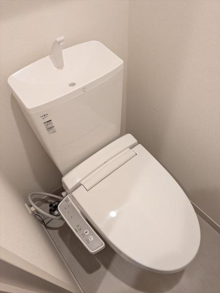 トイレ　トイレ