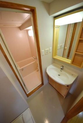 洗面設備　☆嬉しい独立洗面台☆