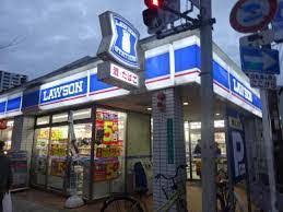 コンビニ　ローソン 鶴橋駅前店（コンビニ）まで390m