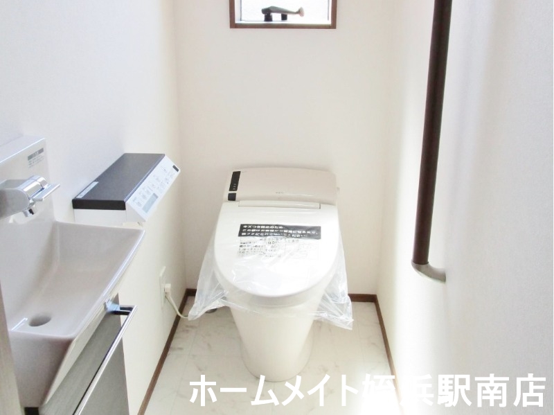 トイレ　★温水洗浄便座付きのトイレ★