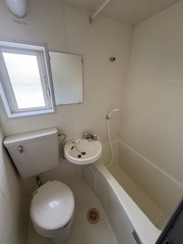 バス・シャワールーム　他部屋参考写真です