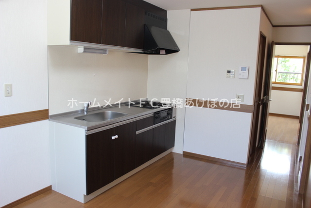 居室・リビング　同型別部屋写真