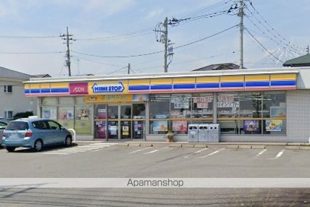 コンビニ　ミニストップ（コンビニ）まで309m