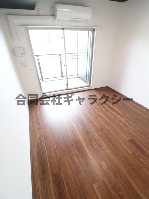 居室・リビング　明るく綺麗なお部屋です