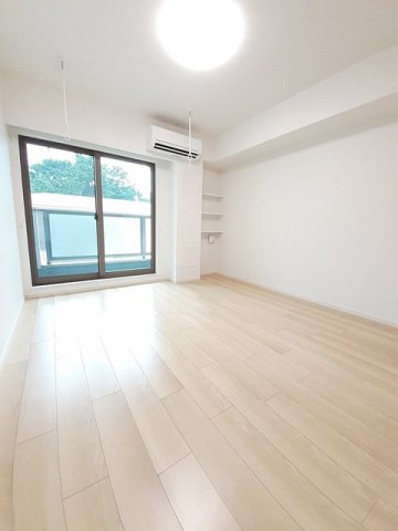 居室・リビング　明るい室内です