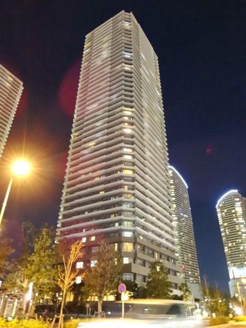 建物外観　◇　夜でもオシャレな外観♪　◇