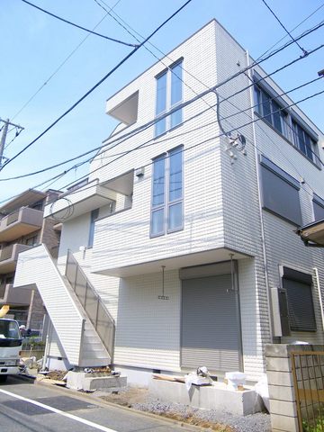 建物外観　防災性に優れた旭化成ヘーベルメゾン