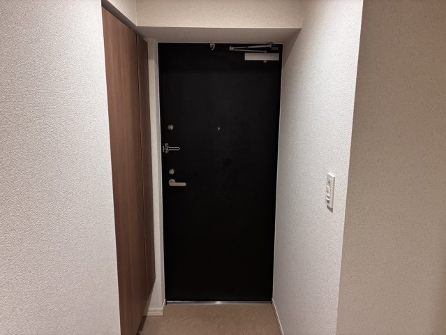 フレールコート東別院の玄関写真