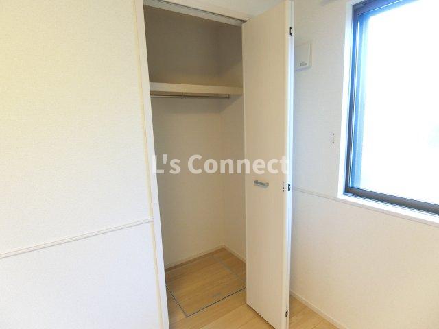 その他設備　各部屋にクローゼット付き。