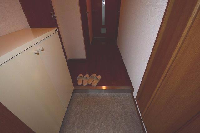 グランボヌール西宮の玄関写真