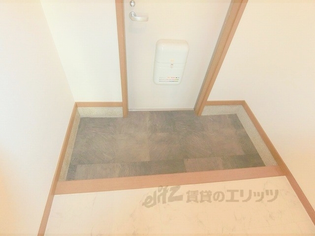エルシティ北山の玄関写真