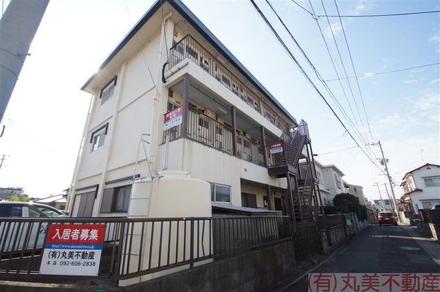 建物外観　現況優先