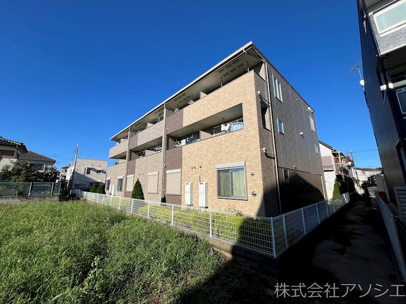 建物外観　リヴェールのご紹介は住まいの窓口アソシエへ