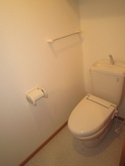 ソレイユIのトイレ写真