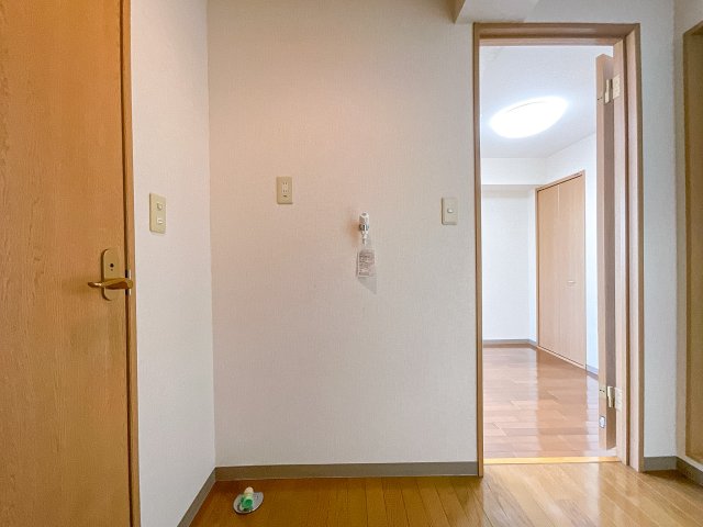 第56シンエイビルの玄関写真