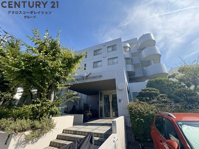 建物外観　オートロック完備で安心のセキュリティ♪