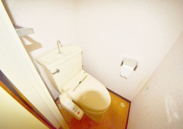 サンヒルズ東戸塚C棟のトイレ写真