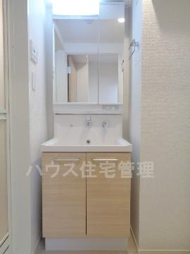 洗面設備　洗髪洗面化粧台