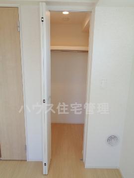 収納　クローゼット
