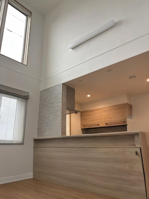 豊四季945戸建の居間写真