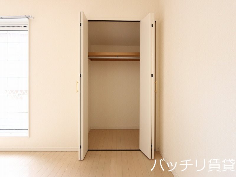 収納　同型タイプの画像になり、現況を優先致します。