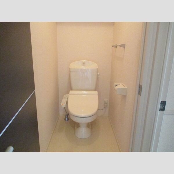 トイレ　WC