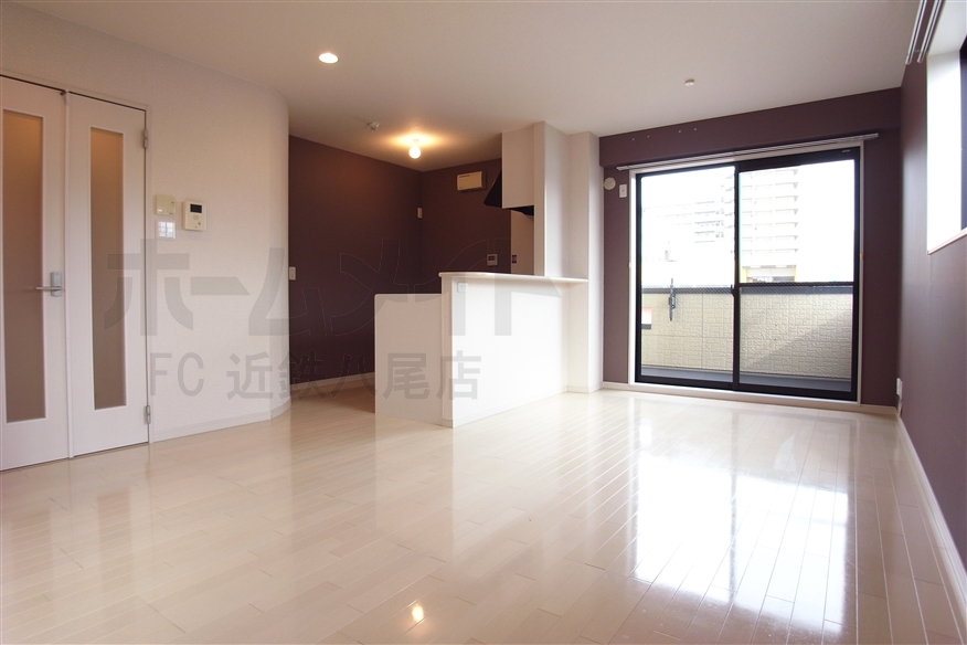 居室・リビング　リビング