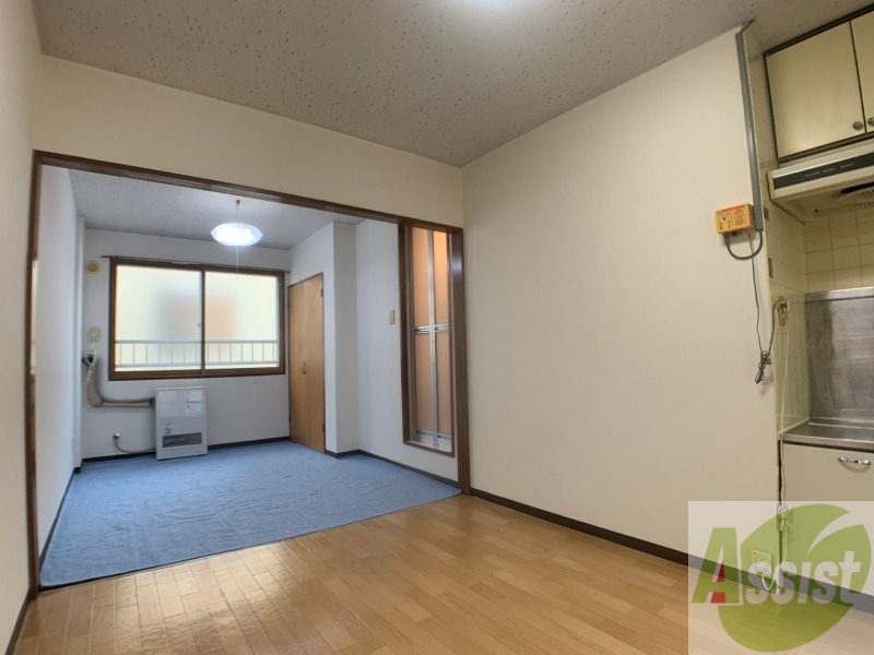 居室・リビング　広くてキレイなお部屋が広がっていて、充実した生活が送れそう。