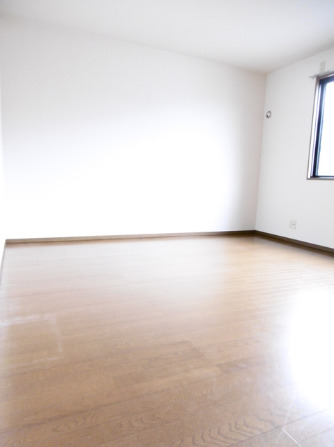 居室・リビング　こちらの居間で趣味の時間をお楽しみください