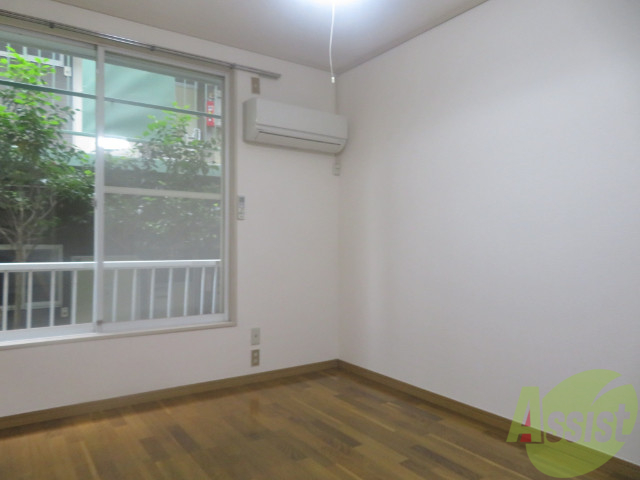 その他設備　エアコンが設置してありますので、寒暖対策もばっちり。