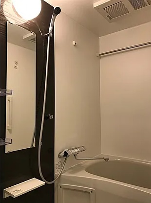 バス・シャワールーム　別室のお写真になります■ご参考までに