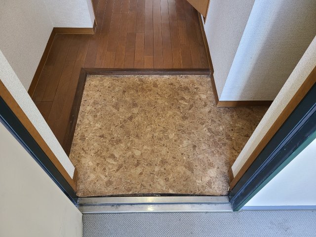 玄関　サンライズ八熊