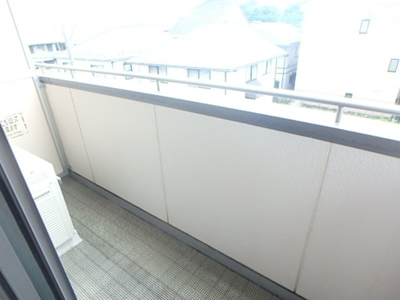 バルコニー　図面と現状に相違がある場合には現状を優先