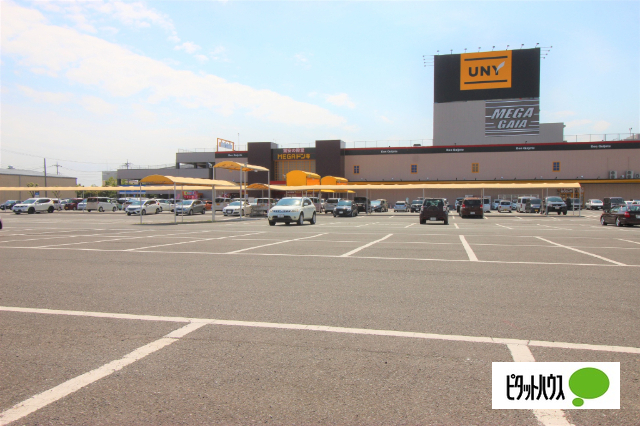 スーパー　ＭＥＧＡドン・キホーテＵＮＹ伊勢崎東店（スーパー）まで775m