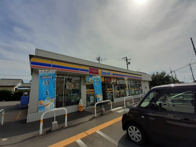コンビニ　ミニストップ伊勢崎豊城町店（コンビニ）まで968m