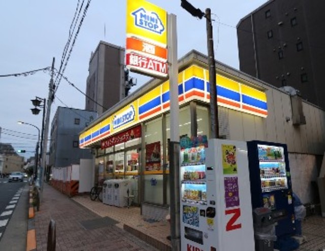 コンビニ　ミニストップ白金6丁目店（コンビニ）まで295m