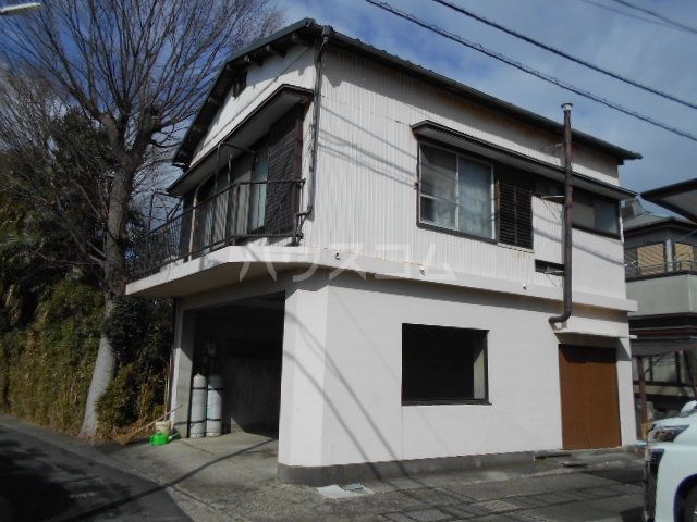 ストレージ付きHouse in 大諏訪の建物外観