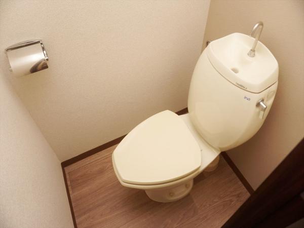 トイレ　トイレ