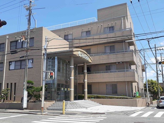 【泉南郡熊取町久保のアパートの病院】