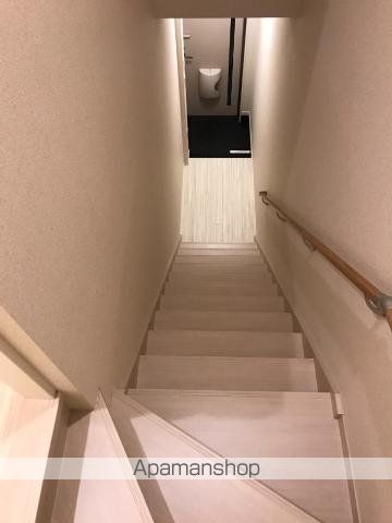 コンビニ　セブンイレブン（コンビニ）まで1432m