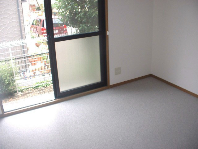 居室・リビング　洋室6帖♪