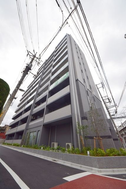 荒川区町屋のマンションの建物外観