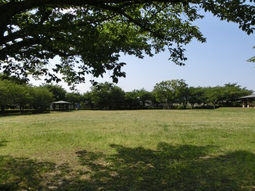 【久喜市菖蒲町菖蒲のアパートの公園】