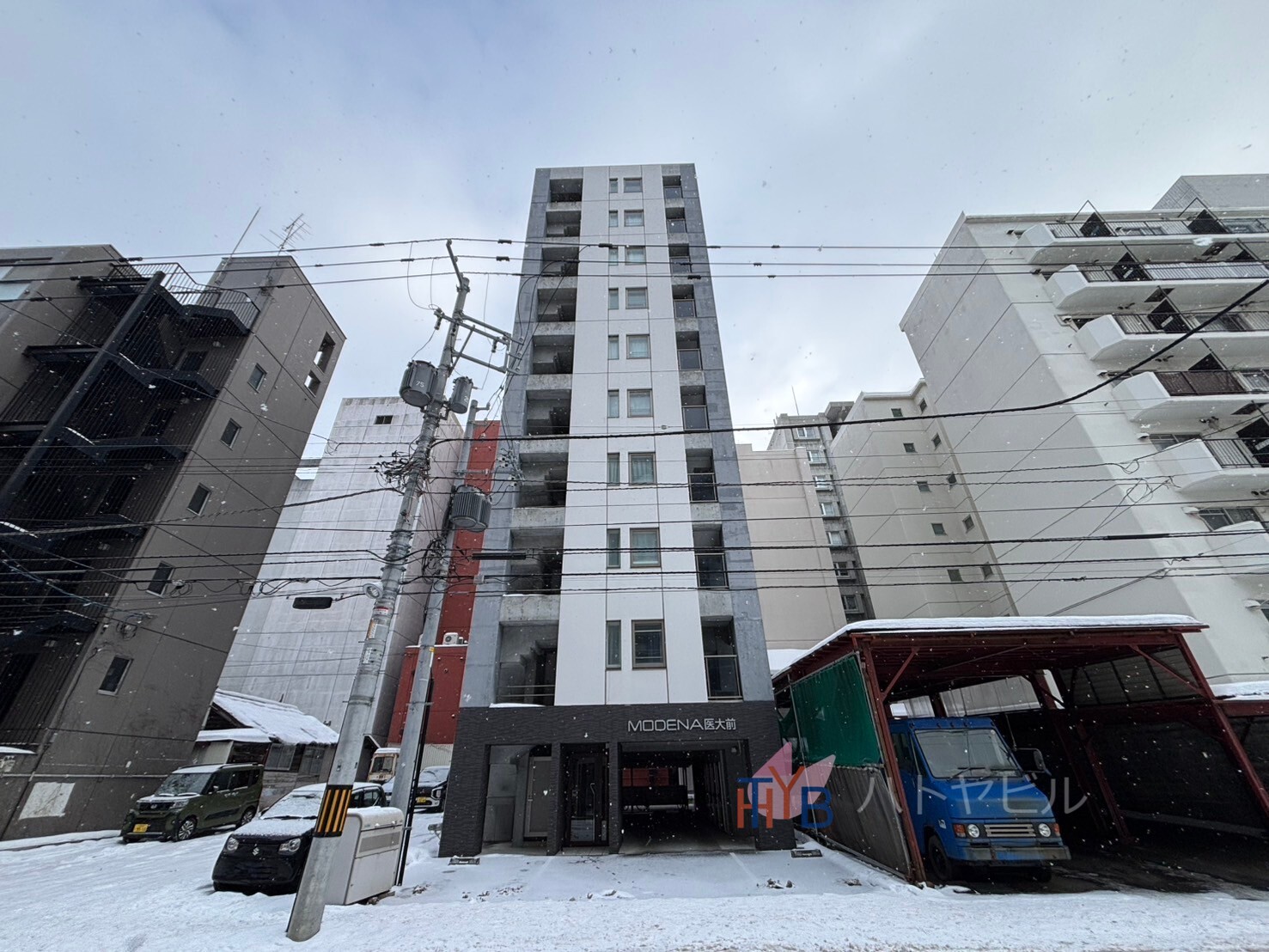 【札幌市中央区南一条西のマンションの建物外観】