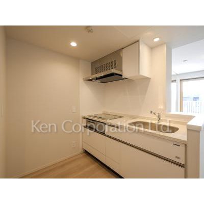 キッチン　同タイプ3階のお部屋を撮影。仕様が異なることがあります。